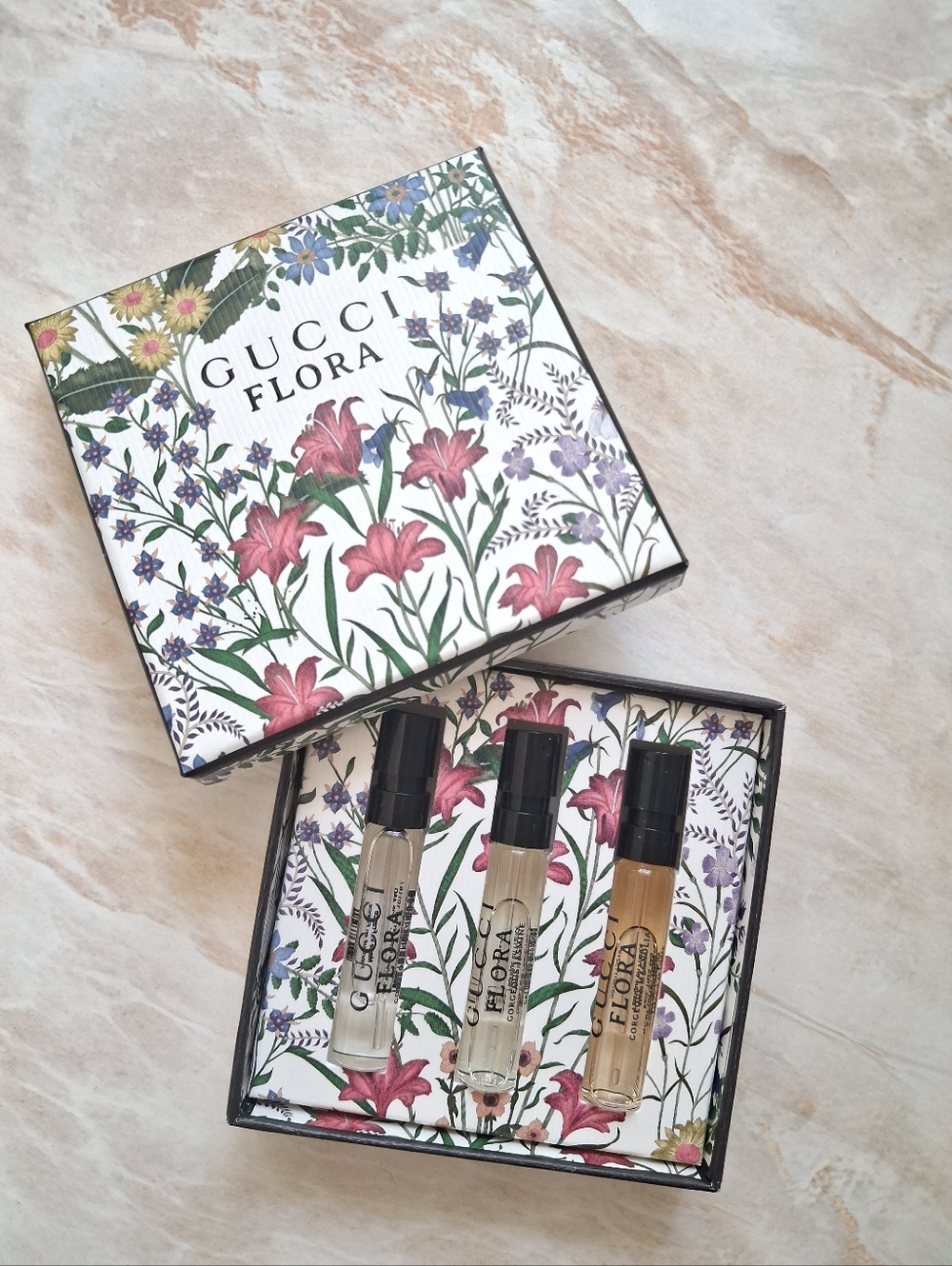 💐Gucci Flora Trio Sample Box Gorgeous Gardenia, Magnolia & Jadmine NEW!💐 - Picture 1 of 2